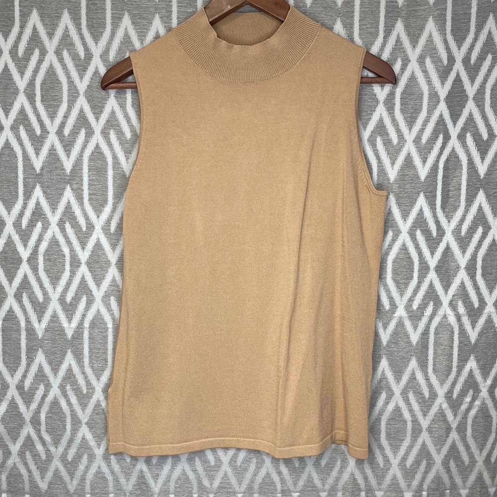 Ann Taylor Mock Neck Shell in Tan Large